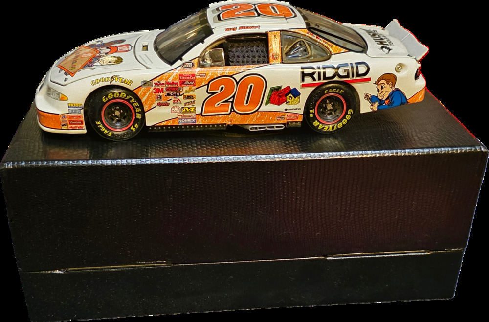 Tony Stewart #20 Home Depot Kids Workshop 2000 Pontiac 1:24 RCCA Elite Diecast